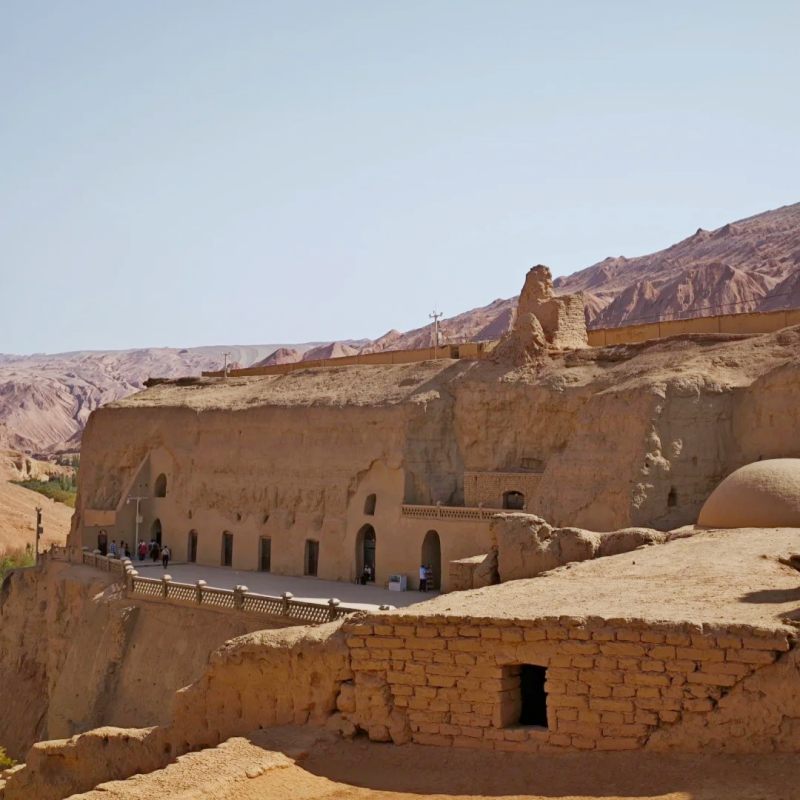 Bezklik Grottos, Turpan