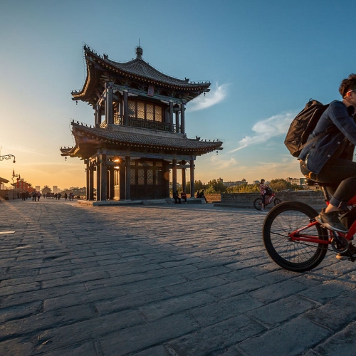 Cycle on City Wall