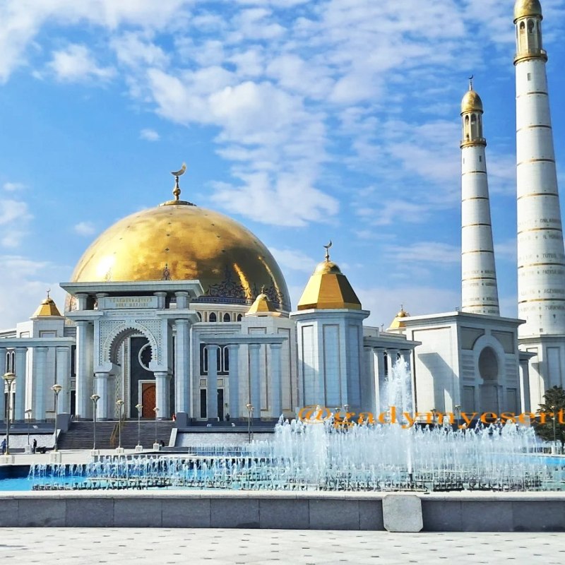 Turkmenbashi Mosque-Mausoleum,Turkmanistan