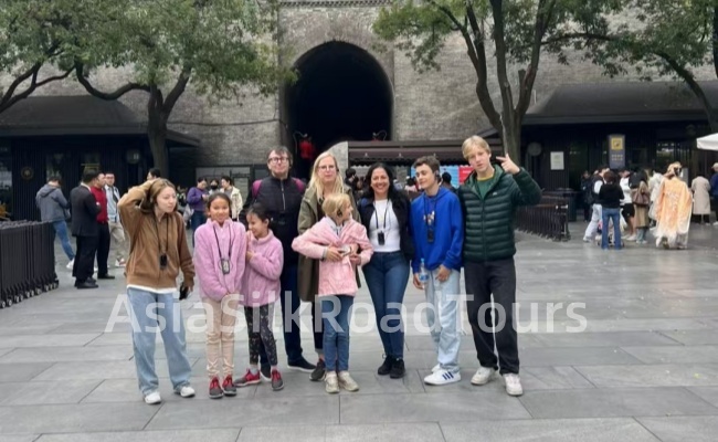 Asia Silk Road Tourists