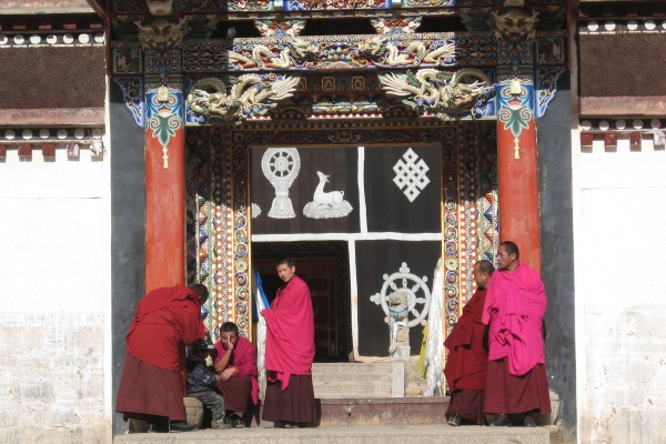 Authentic Silk Road Tour for your Clients