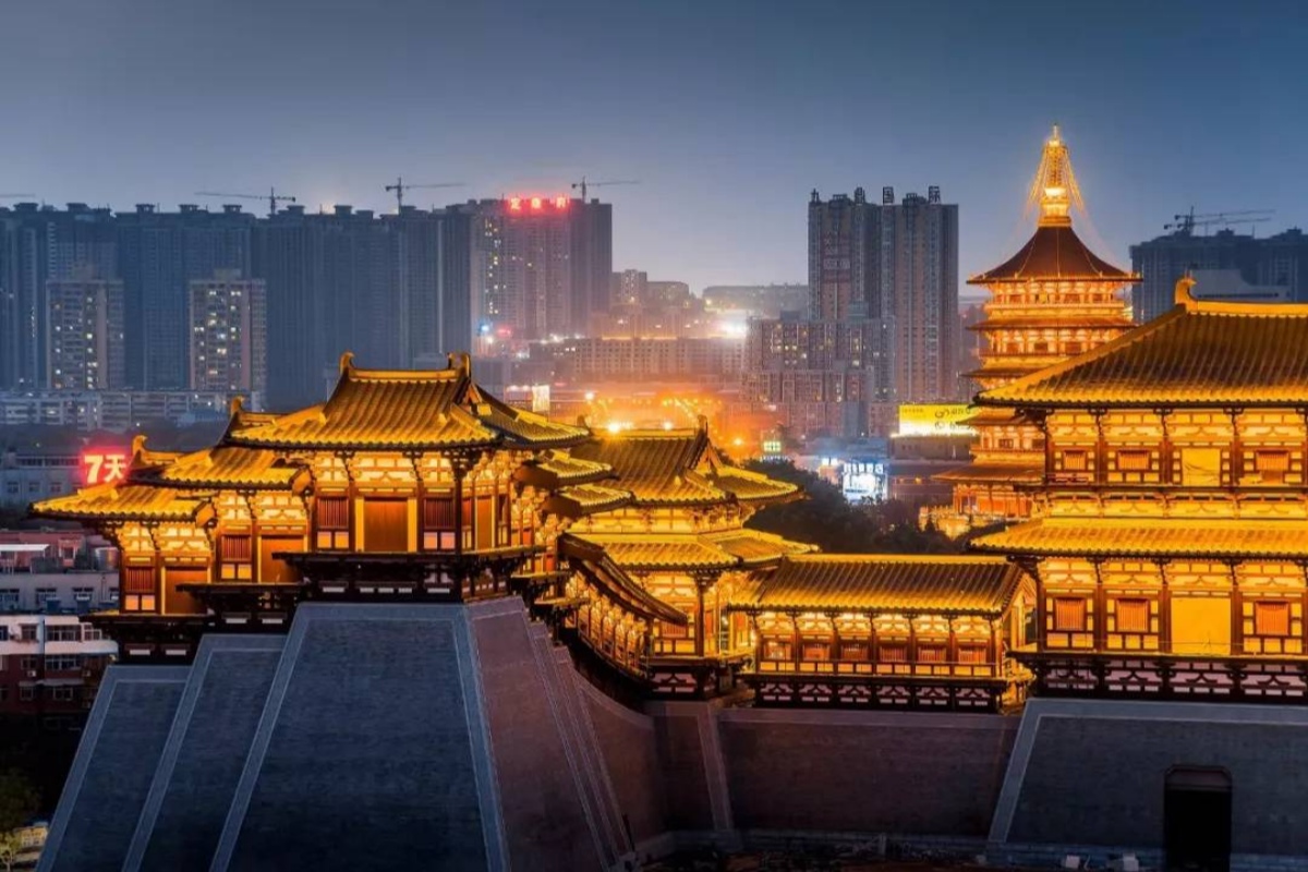 Stay in Luoyang