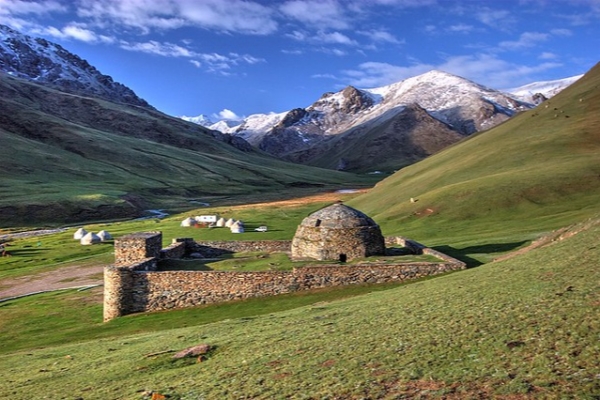 Tash Rabat Caravanserai
