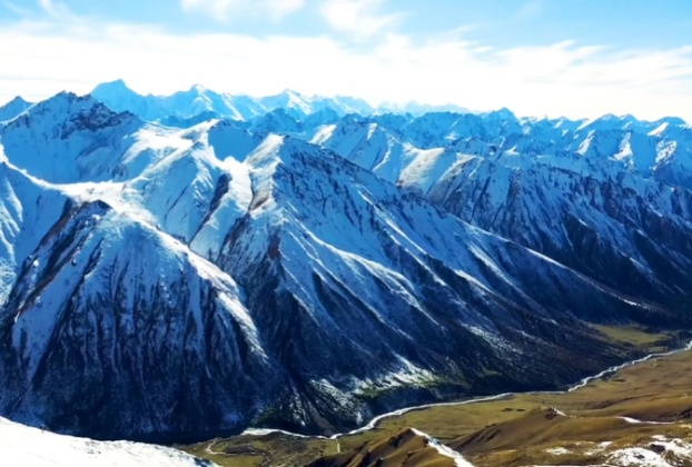 Xinjiang Tianshan Mountains