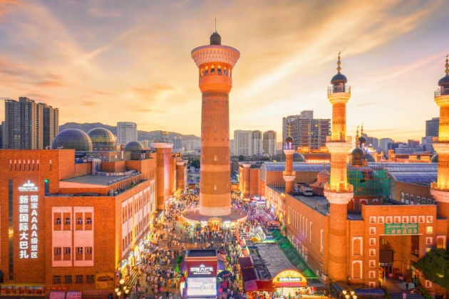 xinjiang urumuqi grand bazaar